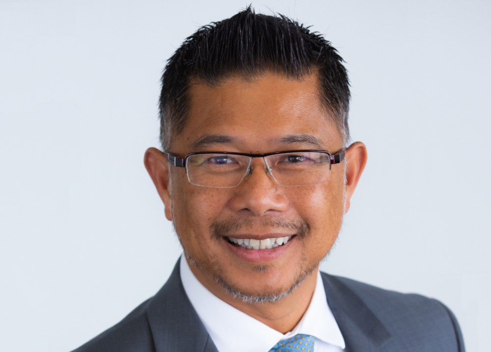 Mitchell Pham 1000 x 716